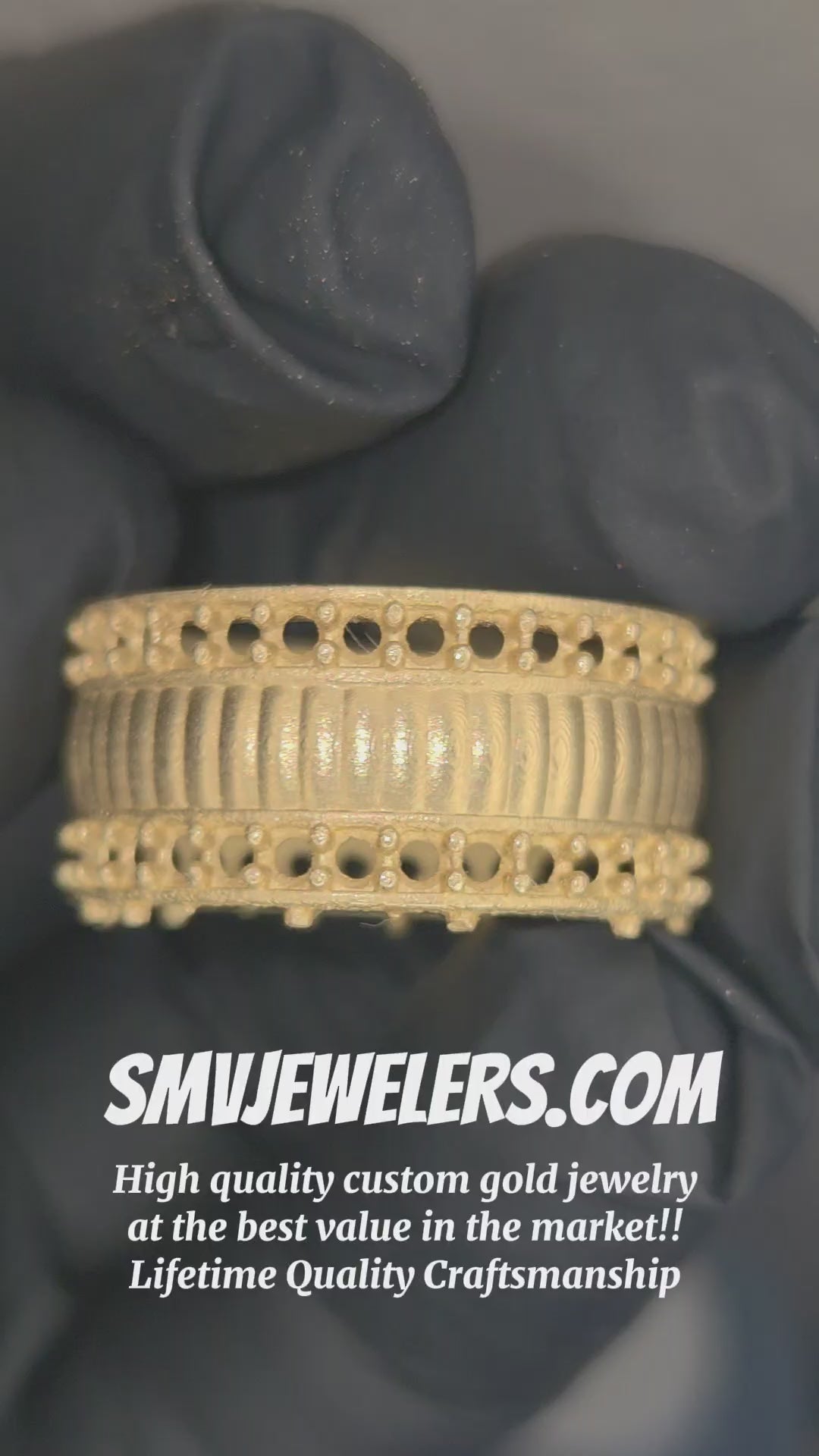 Fluted Gold and Diamond Band