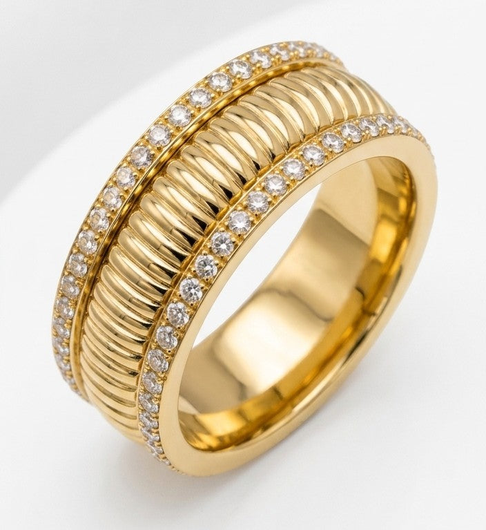 Fluted Gold and Diamond Band
